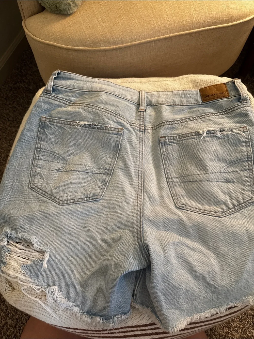 AE Denim Baggy Mom Short in light acid wash